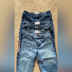 Bundle of Abercrombie girls jeans 7/8